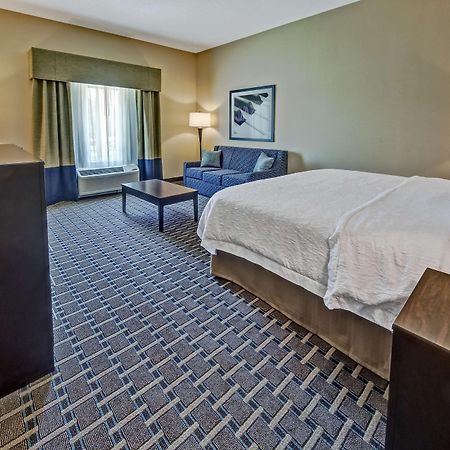 Hampton Inn Indianola Bagian luar foto